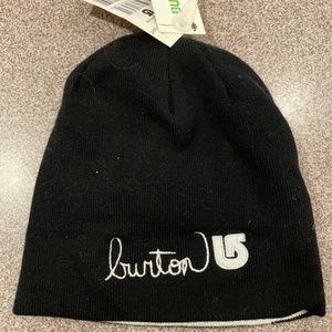 NWT Little girls BURTON Beanie